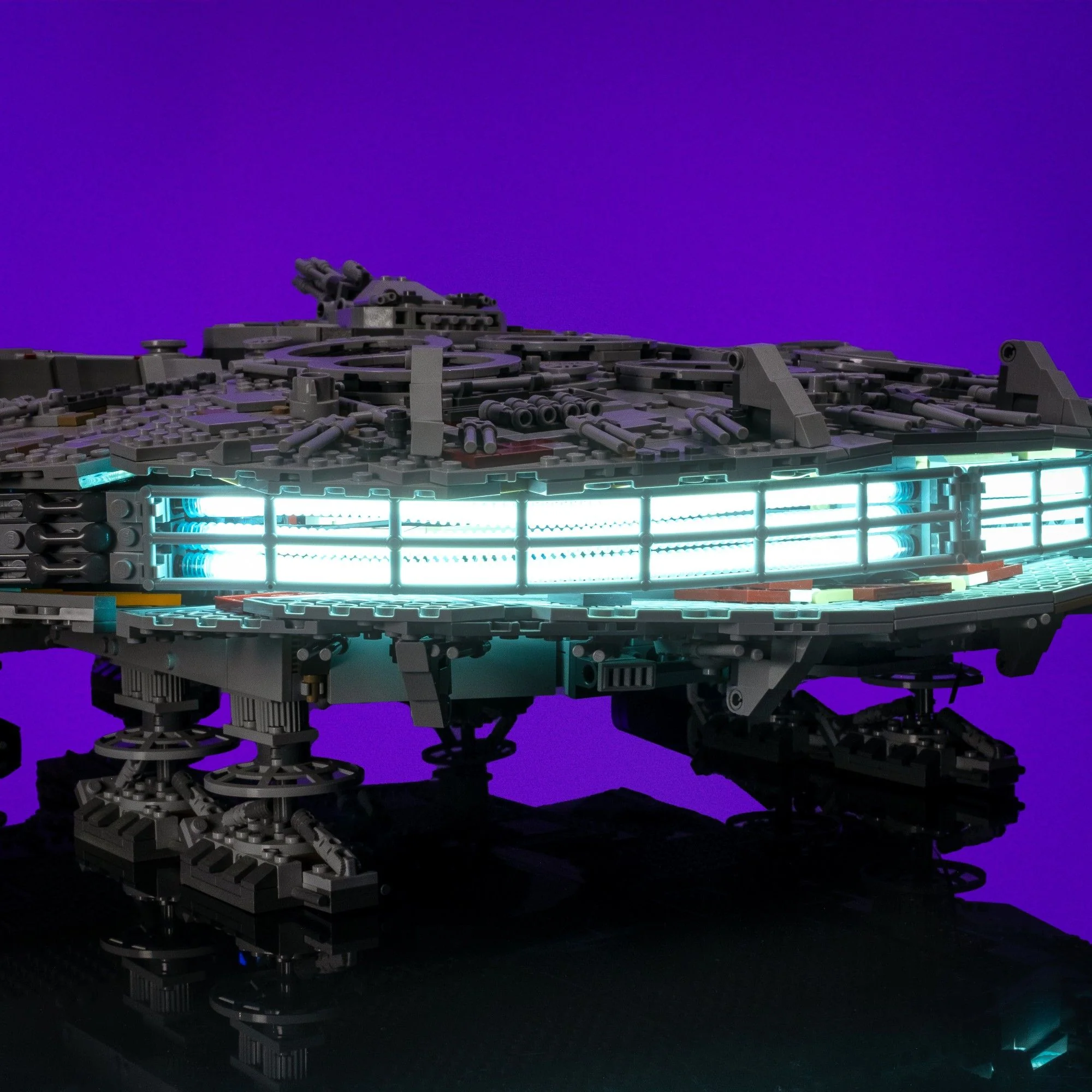 Light Kit for LEGO® Star Wars UCS Millennium Falcon #75192 - Image 9